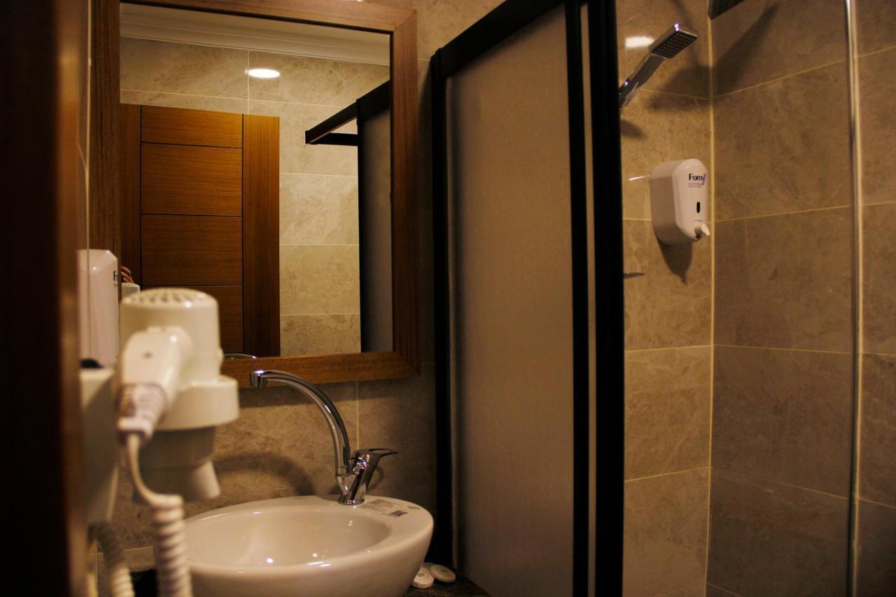 Gross Hotel Стамбул Экстерьер фото