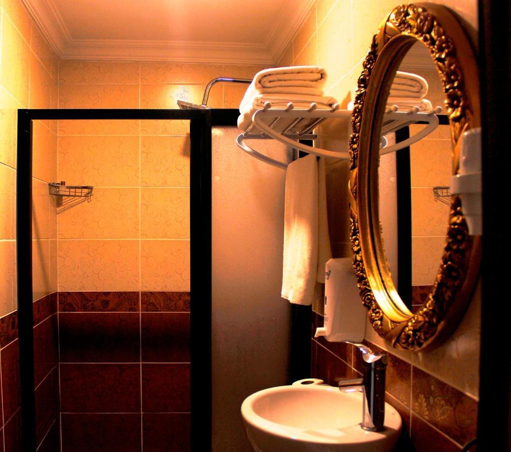 Gross Hotel Стамбул Экстерьер фото